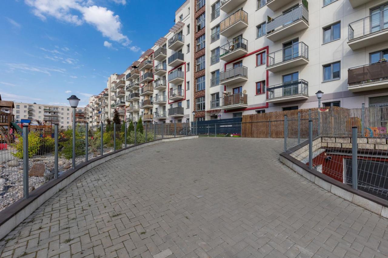 Appartement Modern & Bright With Parking And Balcony By Renters *